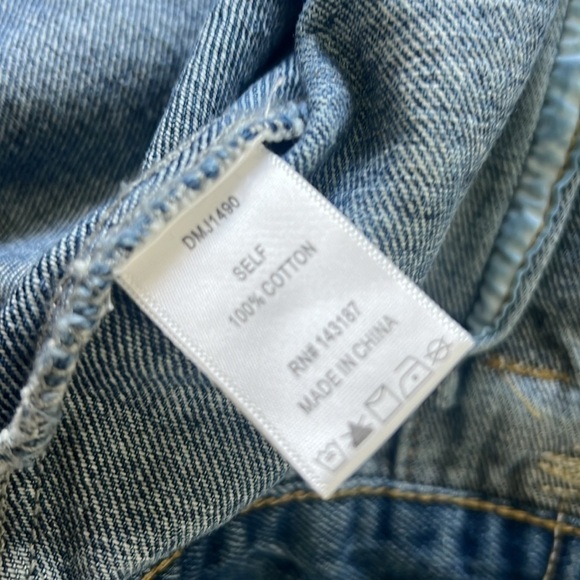 Dance & Marvel Distressed Two Toned Jean Jacket Size Small - Picture 9 of 9